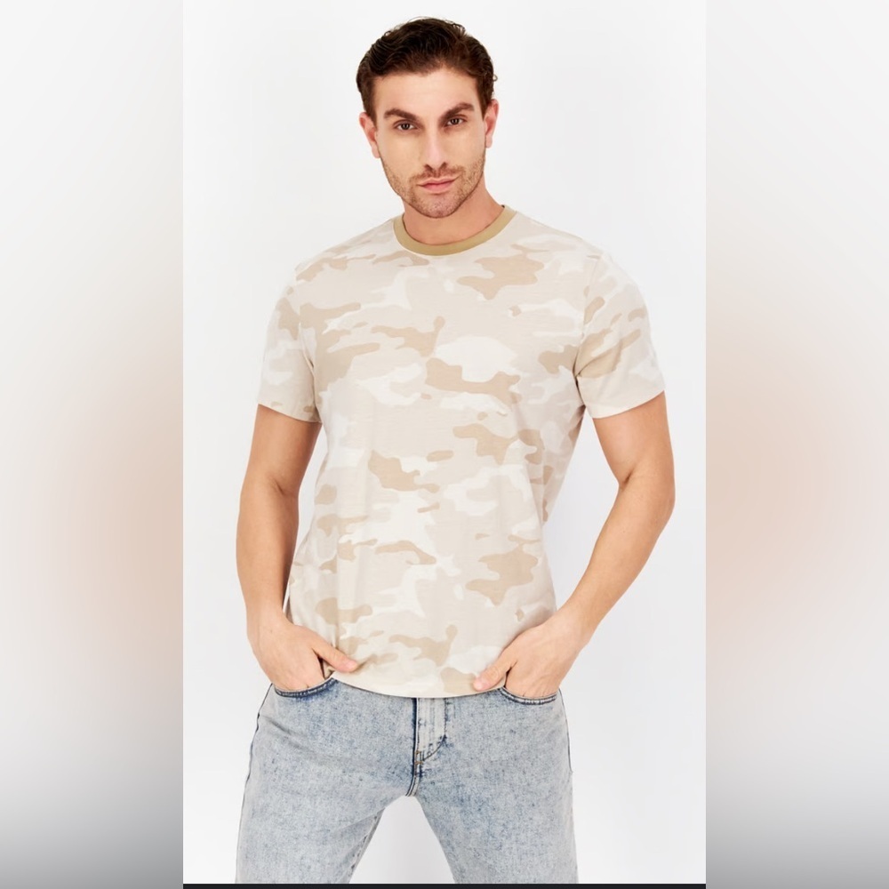 NWT Sun + Stone Men's desert khaki Camo Short Sleeve  Size M